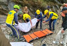 पिथौरागढ़, बंगापानी में वाहन दुर्घटना, SDRF ने चलाया रेस्क्यू ऑपरेशन